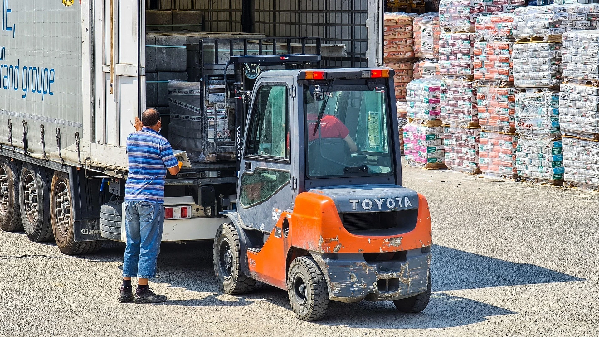 forklift kiralama sözleşmesi, kiralık forklift sözleşmesi, forklift kiralama şartları, satılık forklift, ikinci el forklift, 2. el forklift, forklift servisi, forklift tamiri, forklift yedek parça, forklift bakım, forklift operatörü, forklift fiyatları, günlük forklift kiralama, aylık forklift kiralama, saatlik forklift kiralama,